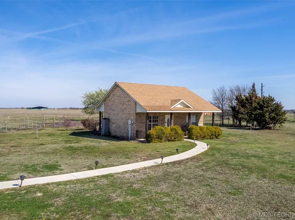 9171 Us Highway 70, Waurika, OK 73573
