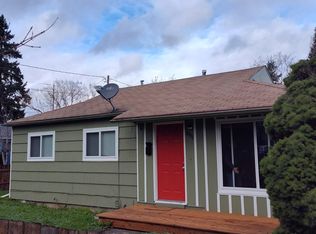 8031 SE Knight St #1, Portland, OR 97206