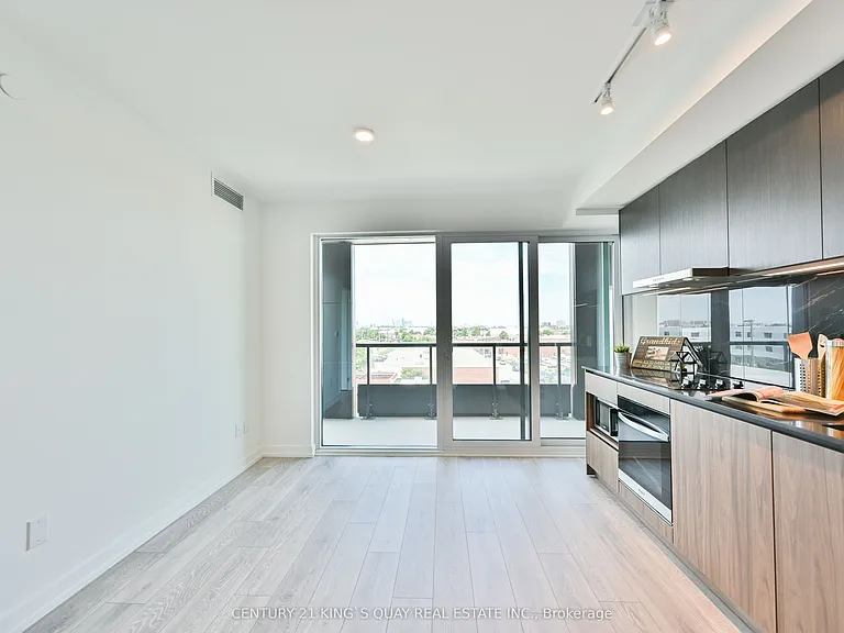 1100 Sheppard Ave W #628 — Photo 4