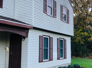 140 Rockefeller Rd, Delmar, NY 12054