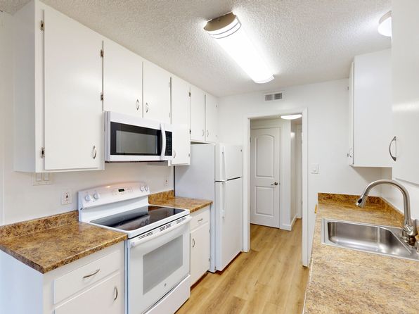 827 Las Gallinas Ave #211