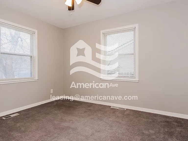 775358_010_wm_-_main_bedroom_13396050.jpg