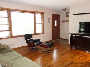 8907 2nd Ave S, Bloomington, MN 55420