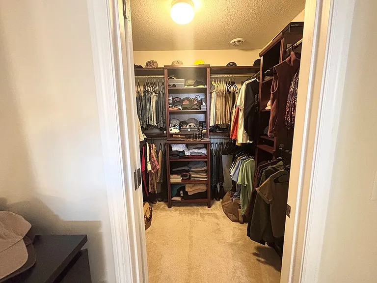 5136 Hampton St NE — Photo 14