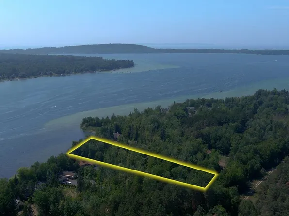 583 N Twin Pines Dr Lot 3, Lake Leelanau, MI 49653