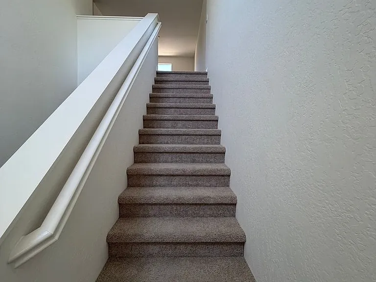 1902 W Meadow Dr — Photo 14