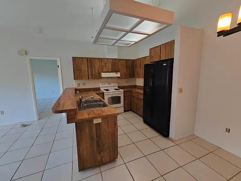 302 Avery Ave #3 — Photo 13