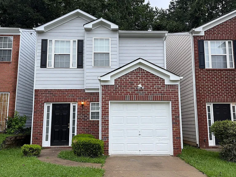 2827 Windsor Forrest Ct — Photo 1