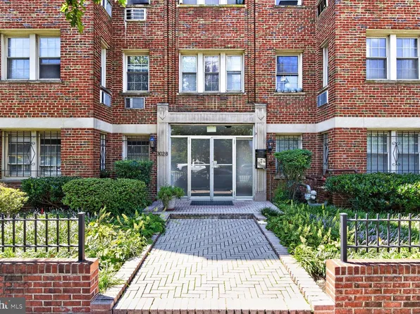 3028 Wisconsin Ave NW APT 105, Washington, DC 20016