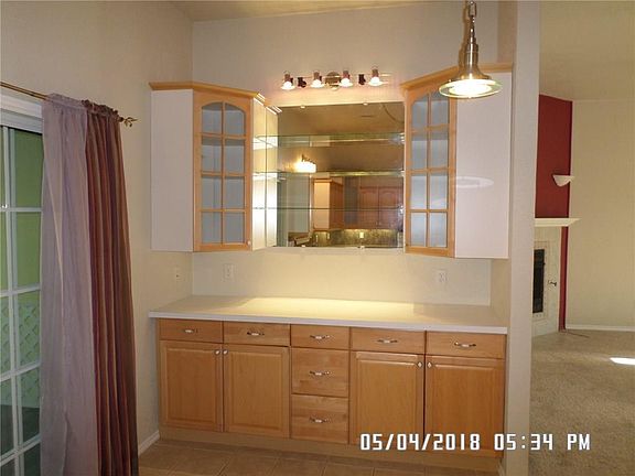 5th image of 1304 Sunrise Dr
