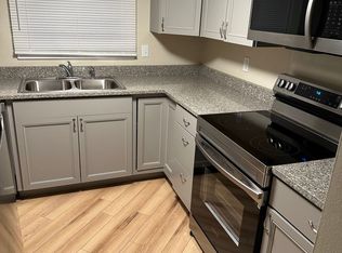 3024 Jacqueline Ct APT 6, Rockford, IL 61109