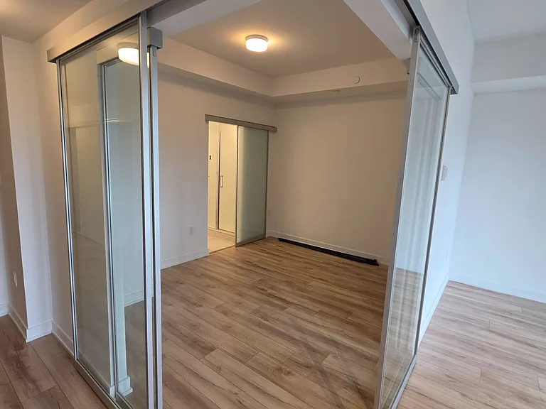 2433 Dufferin St #208 — Photo 22