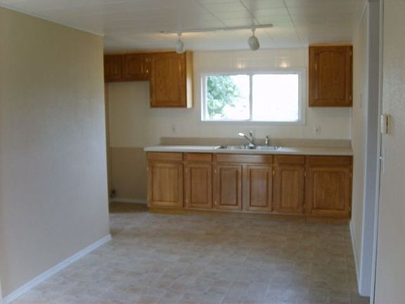 Kitchen in front unit