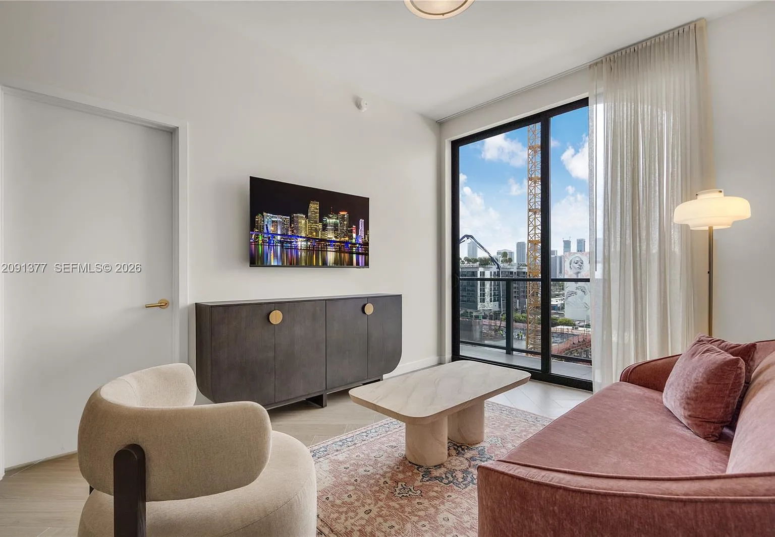Nomad Residences Wynwood — Photo 1
