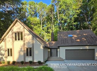 8844 Foggy Bottom Dr, Raleigh, NC 27613