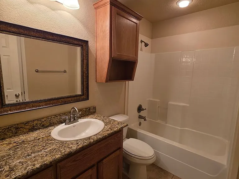 5804B Aquarius Dr — Photo 19