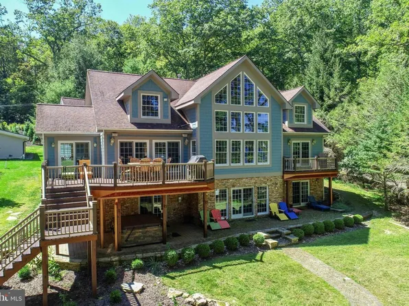 56 Bee Tree Ln, Oakland, MD 21550