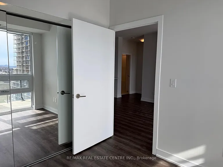 430 Square One Dr #1007 — Photo 9