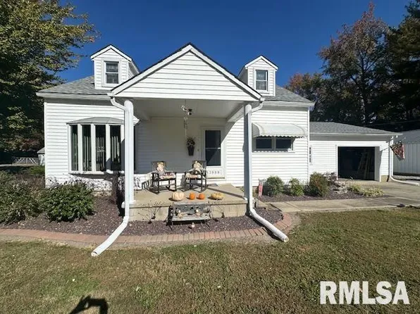 13989 E Cutler St, Benton, IL 62812