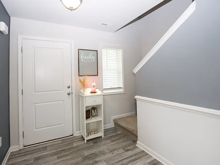 413 Century Ln — Photo 22