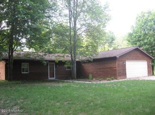 1238 W Sugar Grove Rd, Scottville, MI 49454