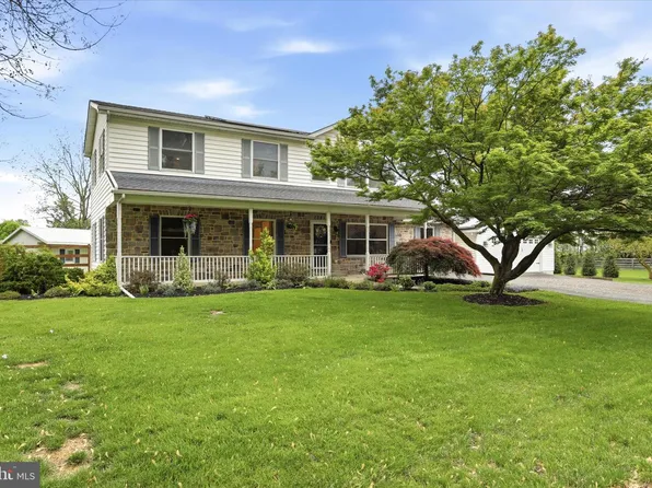 13812 Countryside Dr, Maugansville, MD 21767