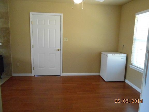 4th image of 8783 Redman Rd