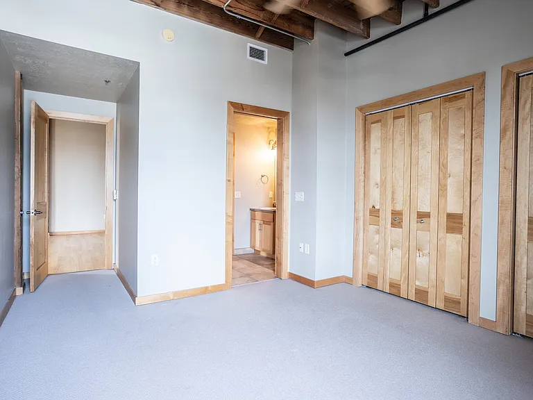 600 N Main Ave — Photo 9