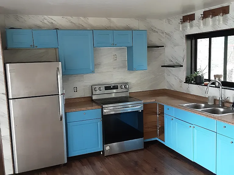 39 Laurel Ave #1 — Photo 1