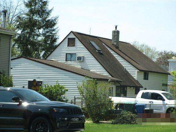 3rd image of 46 Holly Dr
