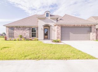 119 Arrowwood Rd, Youngsville, LA 70592