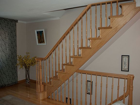 4th image of 51 Greaves Ln