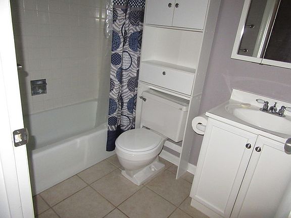 4th image of 4518 Beau Monde Dr APT 204