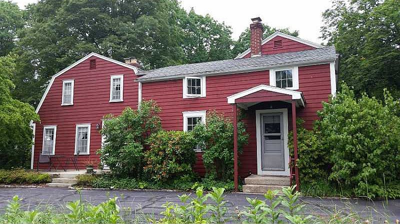 1st image of 22 Whittier Dr