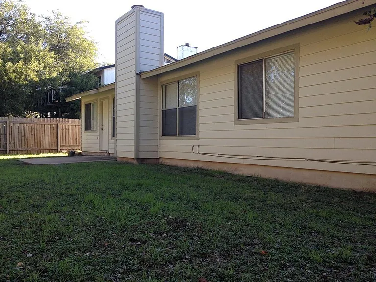 11305 Blackmoor Dr — Photo 16