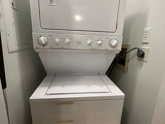 4th image of 1515 U St NW APT 2A