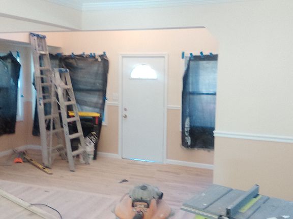 3rd image of 10420 214th St