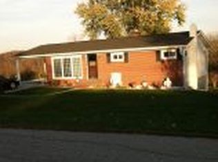 201 Pleasant View Dr, Aurora, IN 47001
