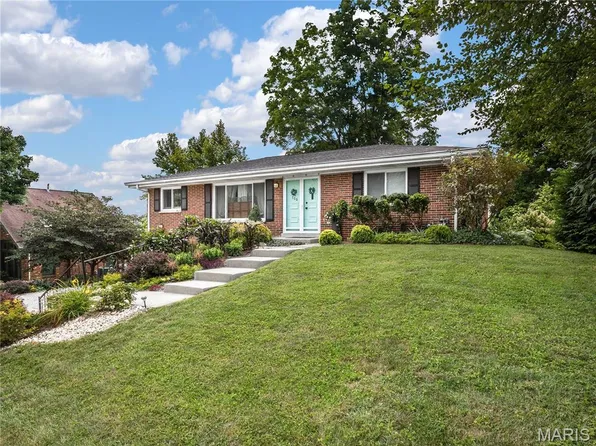 706 Carl St, Collinsville, IL 62234