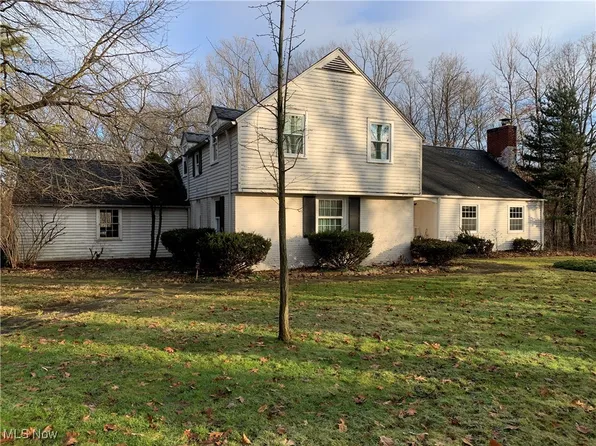 6507 Oakes Rd, Brecksville, OH 44141