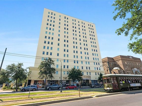 2nd image of 1205 Saint Charles Ave APT 1012