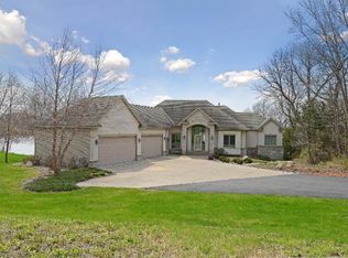 3051 202nd Ct E, Prior Lake, MN 55372
