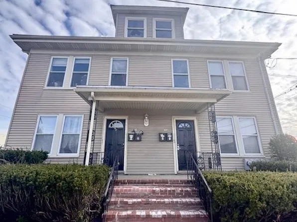101 Ocean Ave, Salem, MA 01970