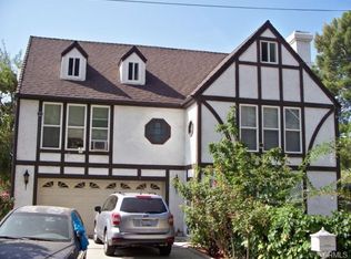 10715 Samoa Ave, Tujunga, CA 91042