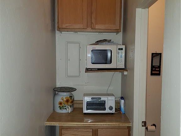 5th image of 414 Northcutt Dr