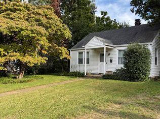 6929 Oak Ridge Rd, Falls Church, VA 22042