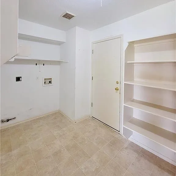 610 Cenizo Path — Photo 17