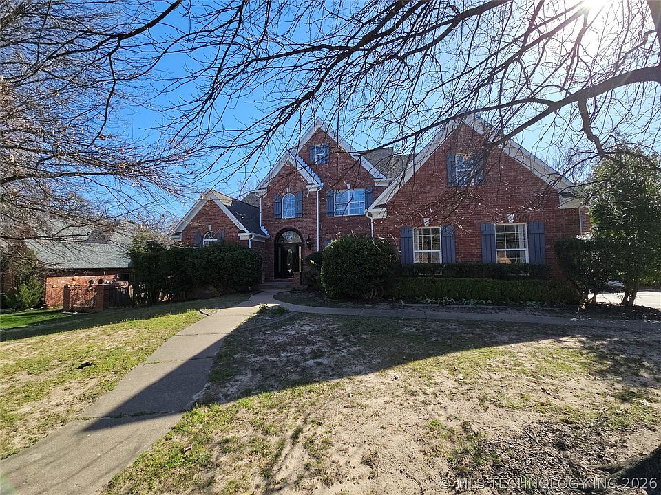 1st image of 10617 S Oxford Ave