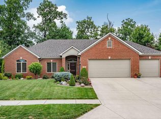 7920 Waterscape Dr, Fort Wayne, IN 46804