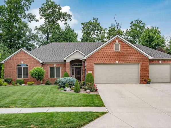 7920 Waterscape Dr, Fort Wayne, IN 46804